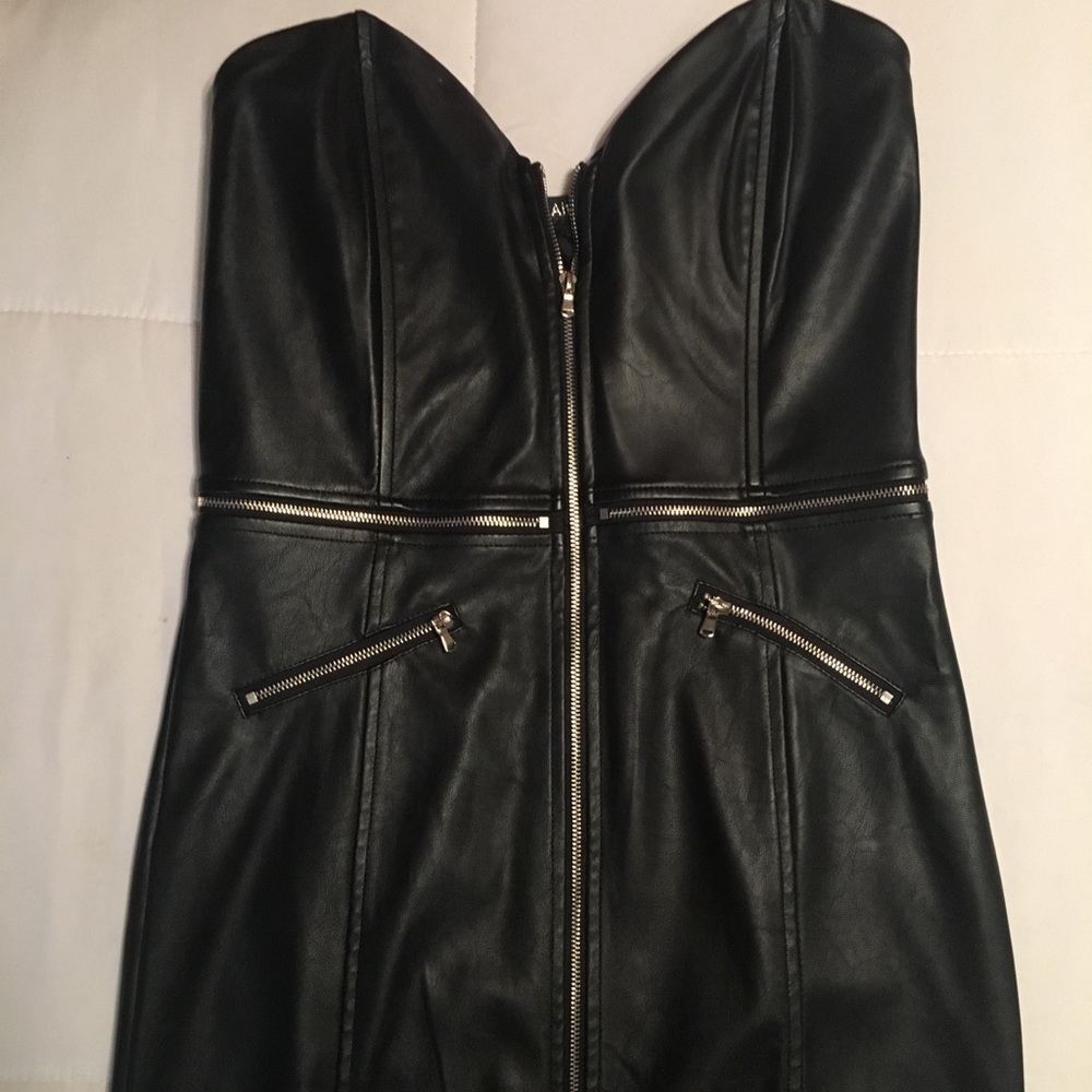 Black strapless leather dress - Picture 5 of 7